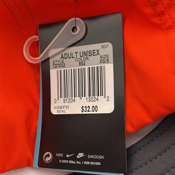 Nike Golf XS/SM Flex Fit hats NWT - Picture 6 of 7
